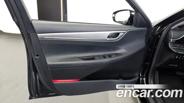 Hyundai Grandeur New — Фото автомобиля 13