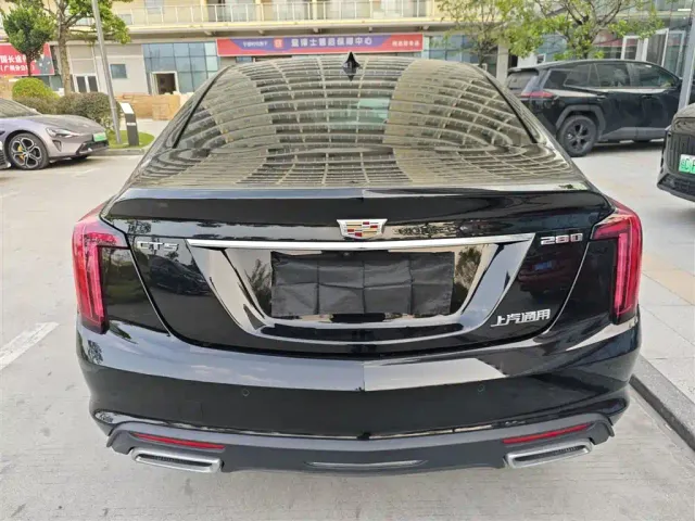 Cadillac CT5 — Фото автомобиля 6