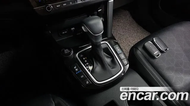 Kia Seltos New — Фото автомобиля 12