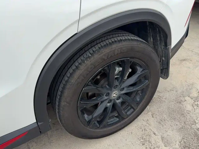 Changan X5 Plus — Фото автомобиля 17