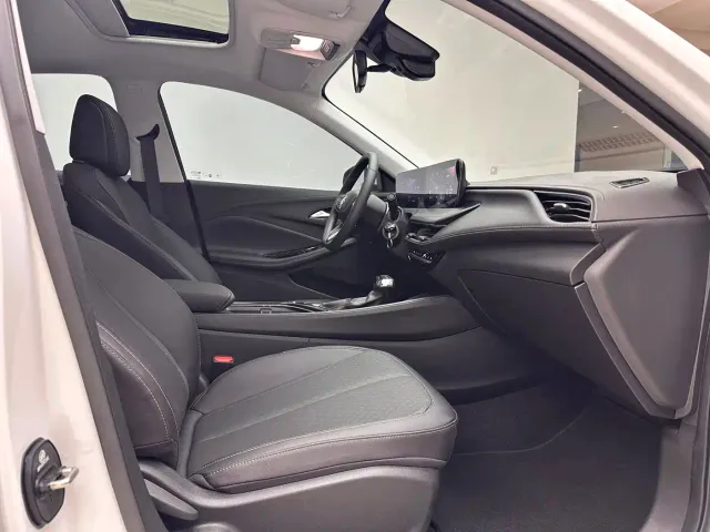 Buick Verano — Фото автомобиля 7