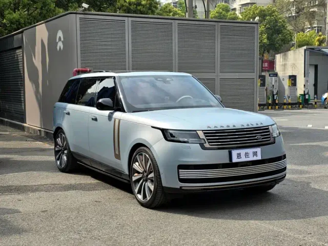 Land Rover Range Rover — Фото автомобиля 3