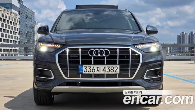 Audi Q5 40 TDI quattro — Фото автомобиля 3