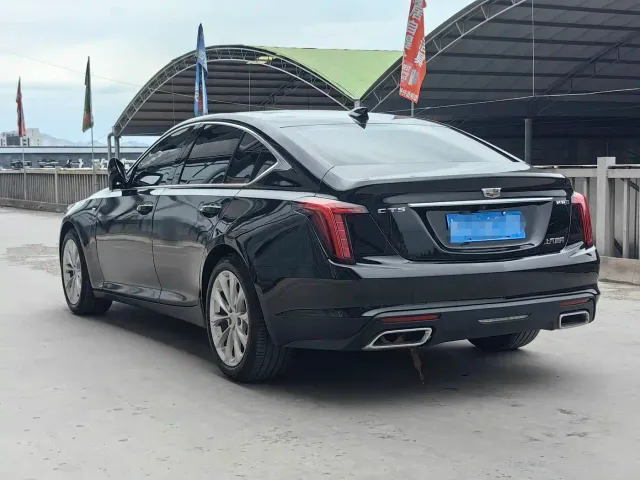 Cadillac CT5 — Фото автомобиля 4