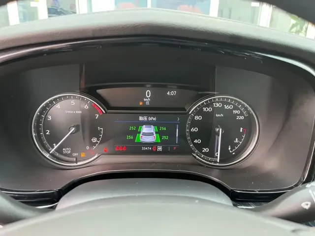 Cadillac XT6 — Фото автомобиля 8