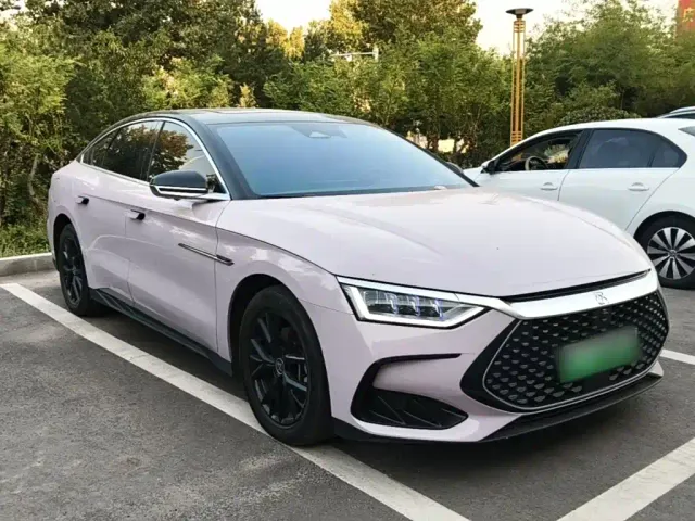 BYD Han — Фото автомобиля 3