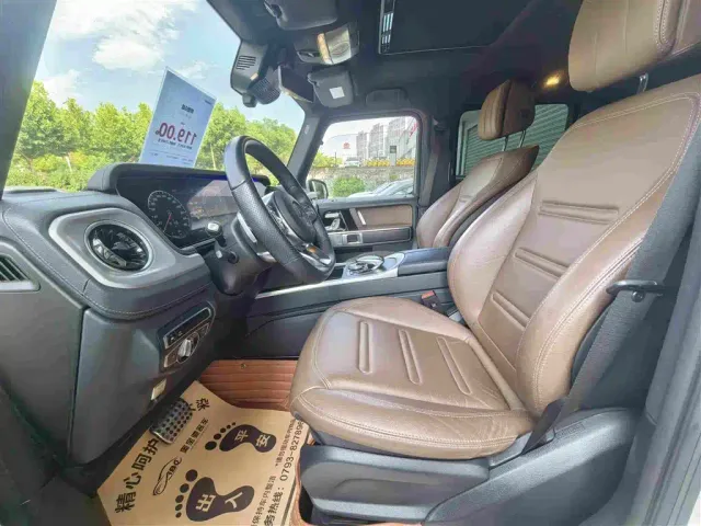 Mercedes-Benz G-Class — Фото автомобиля 4