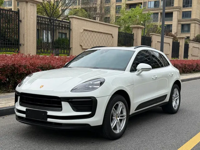 Фотография автомобиля — Porsche Macan