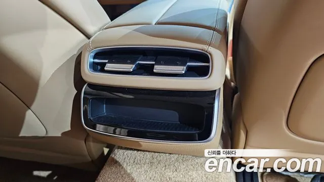 Genesis G80 Бензин 3.5 турбо AWD — Фото автомобиля 28
