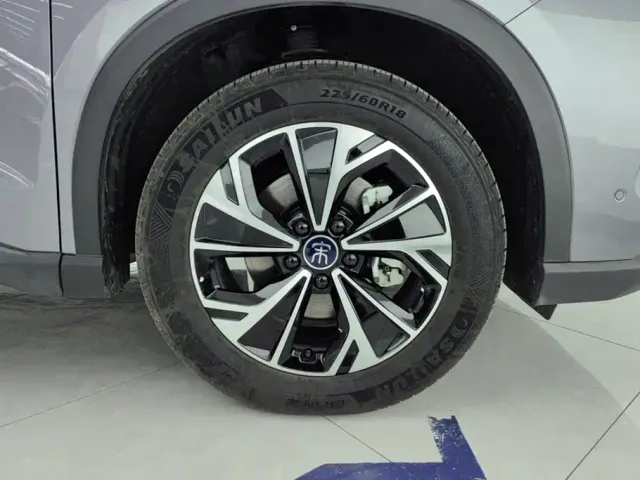 BYD Song Pro — Фото автомобиля 6