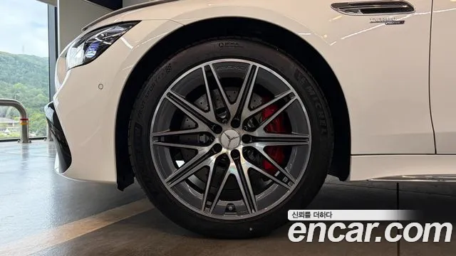 Mercedes-Benz AMG GT 4 двери 43 4MATIC+ — Фото автомобиля 5