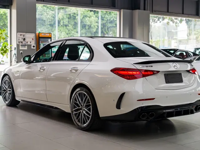 Mercedes-Benz C-Class AMG — Фото автомобиля 22