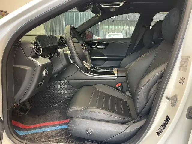 Mercedes-Benz C-Class — Фото автомобиля 7