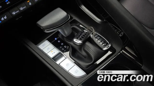 Hyundai AVANTE Avante (CN7) — Фото автомобиля 9
