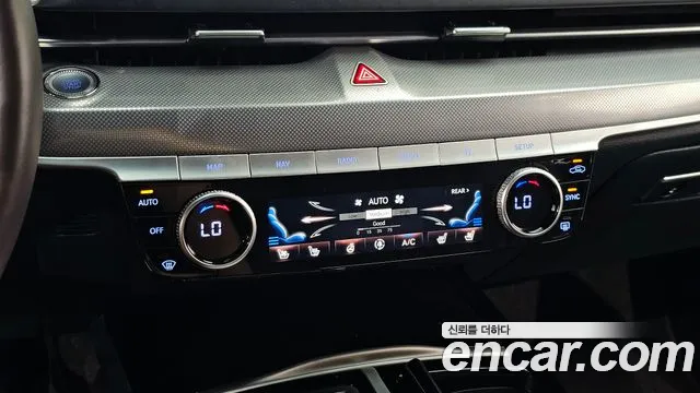 Genesis G80 Бензин 2.5 турбо 2WD — Фото автомобиля 17