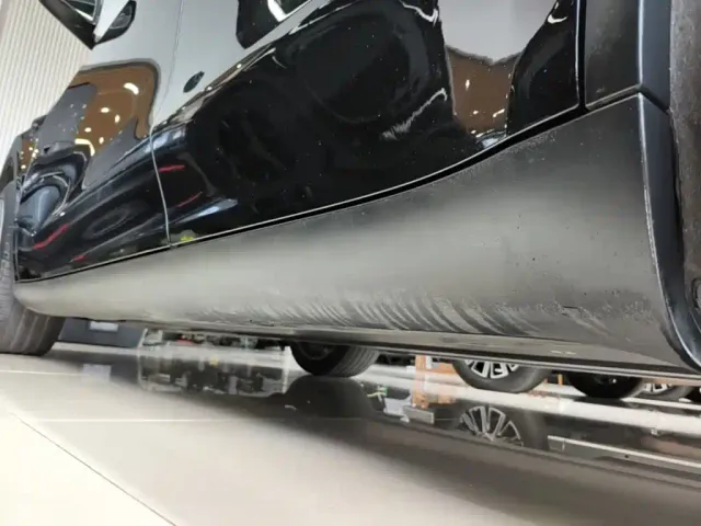 Tesla Model Y — Фото автомобиля 21