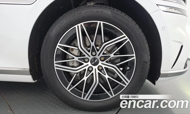 Genesis G90 RS4 — Фото автомобиля 6