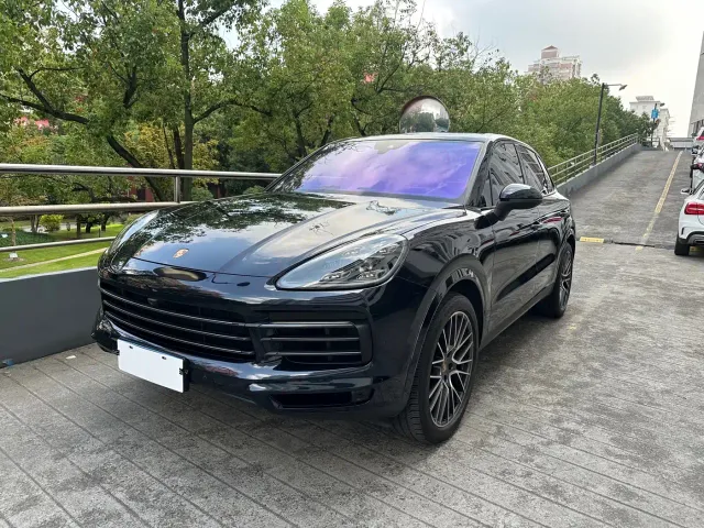 Фотография автомобиля — Porsche Cayenne