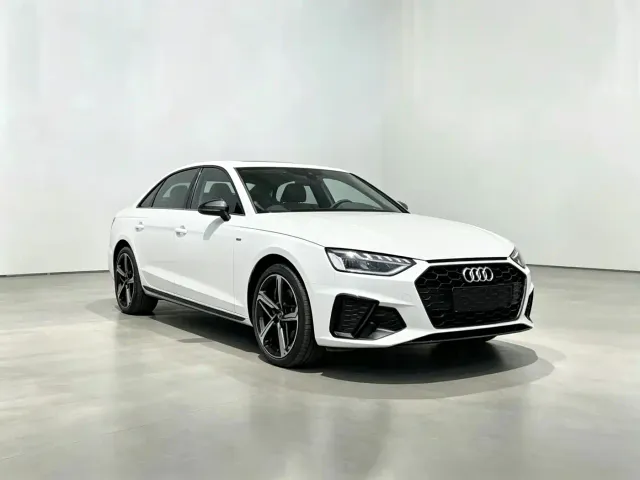 Audi A4L — Фото автомобиля 2