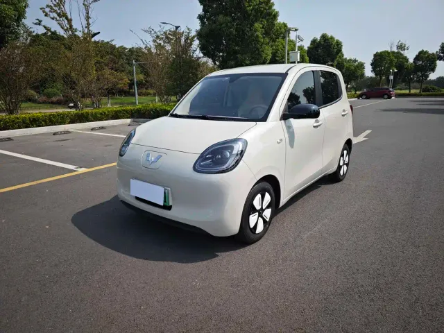 Фотография автомобиля — Wuling Hongguang Mini EV