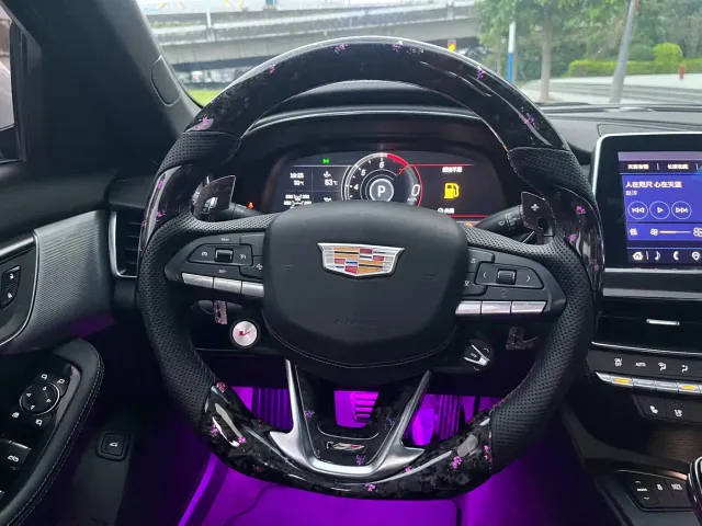 Cadillac CT5 — Фото автомобиля 15