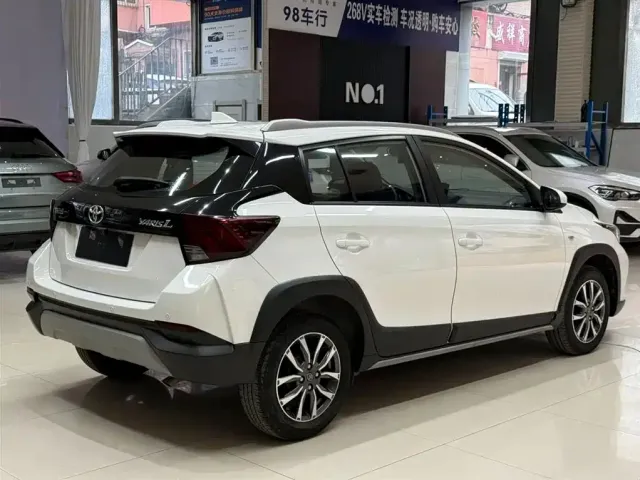 Toyota YARiS L Zhi Xuan — Фото автомобиля 4