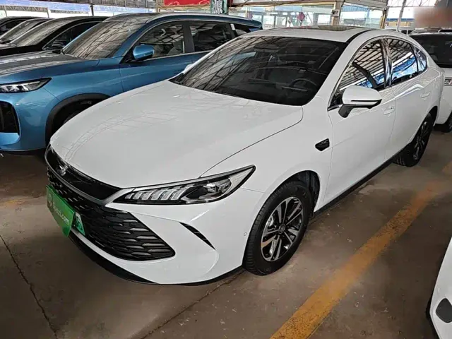 Фотография автомобиля — BYD Qin PLUS