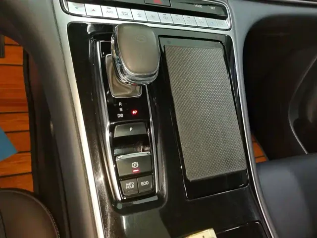 GAC Trumpchi M8 — Фото автомобиля 16