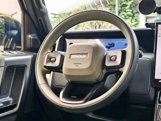 iCAR V23 — Фото автомобиля 19