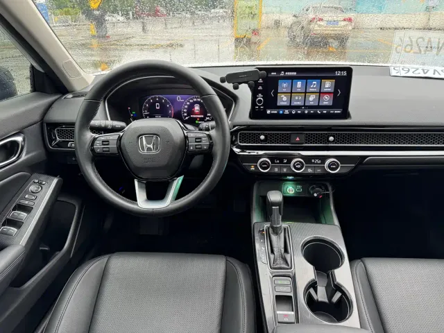Honda Integra 2022 240TURBO CVT Luxury Edition — Фото автомобиля 15