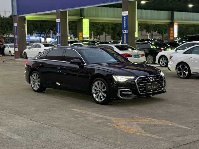 Audi A6L — Фото автомобиля 3