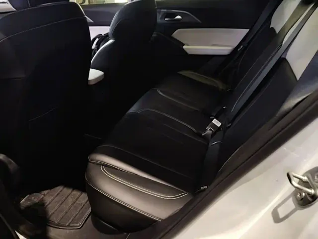 Geely Geometry E Firefly — Фото автомобиля 16