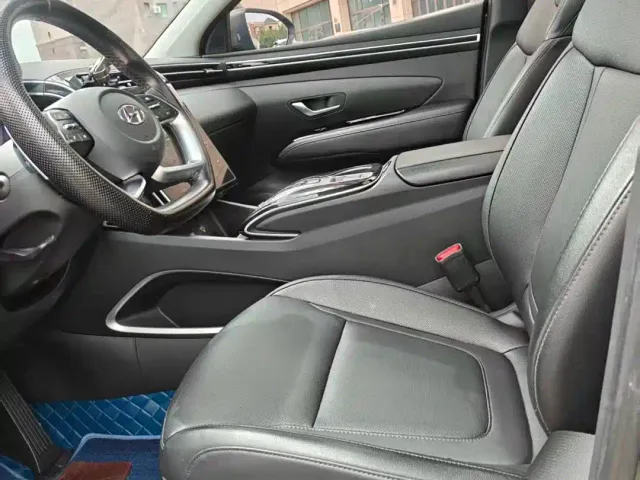 Hyundai Tucson — Фото автомобиля 4
