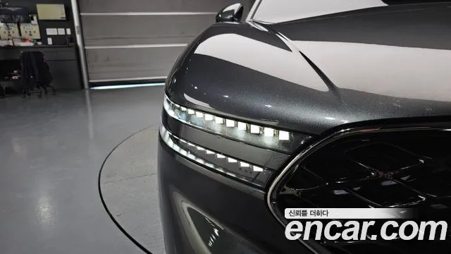 Genesis G90 RS4 — Фото автомобиля 7