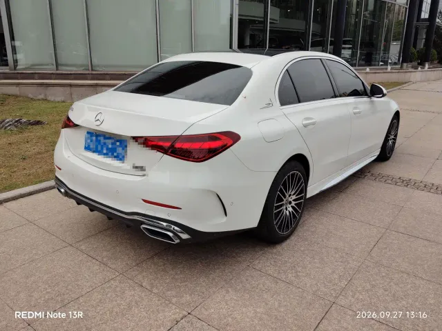 Mercedes-Benz C-Class — Фото автомобиля 3