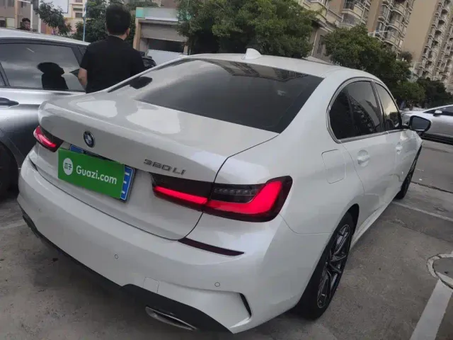 BMW 3 Series — Фото автомобиля 4