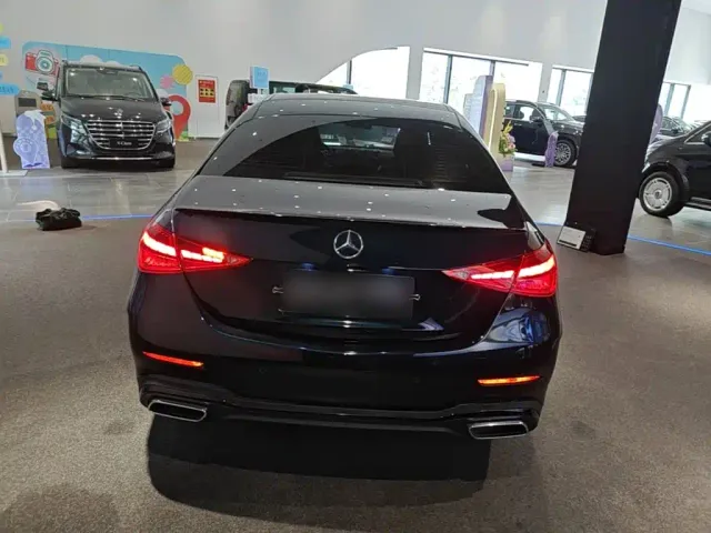 Mercedes-Benz C-Class — Фото автомобиля 5