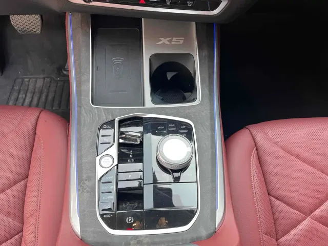 BMW X5 — Фото автомобиля 7
