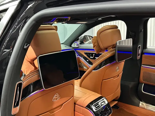Mercedes-Benz Maybach S-Class — Фото автомобиля 19