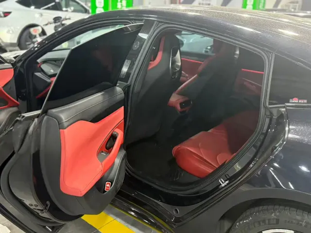 Xiaomi SU7 — Фото автомобиля 5