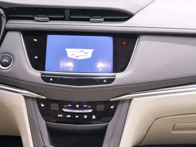 Cadillac XT5 — Фото автомобиля 15