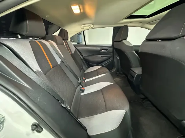 Toyota Corolla — Фото автомобиля 9