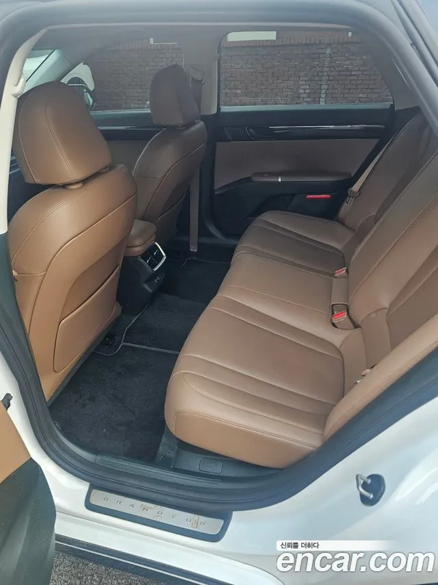 Hyundai Grandeur GN7 — Фото автомобиля 2