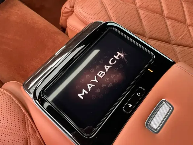 Mercedes-Benz Maybach S-Class — Фото автомобиля 14