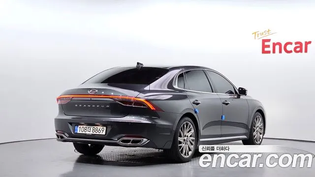 Hyundai Grandeur — Фото автомобиля 2