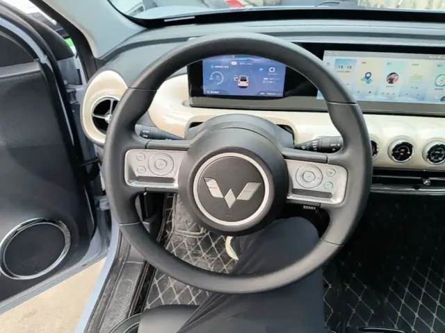 Wuling Bingo — Фото автомобиля 10