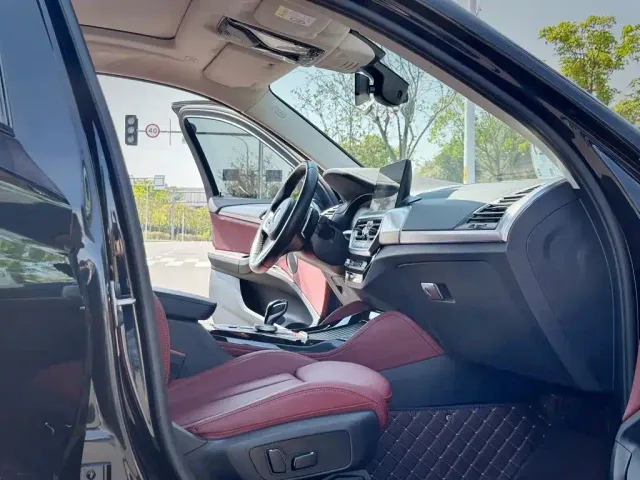 BMW X4 — Фото автомобиля 4
