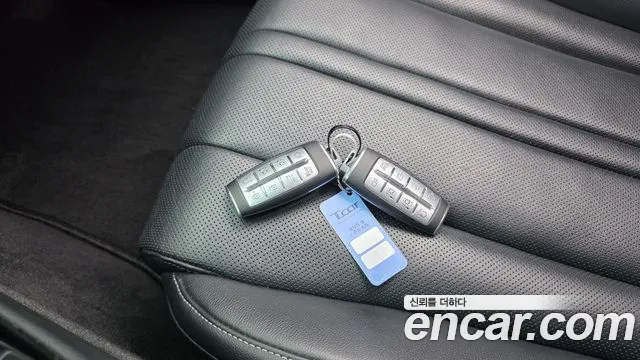 Genesis G80 RG3 — Фото автомобиля 18