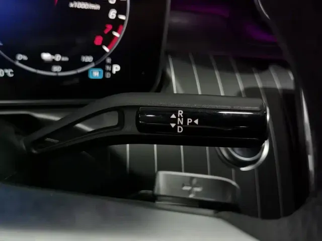 Mercedes-Benz C-Class — Фото автомобиля 13