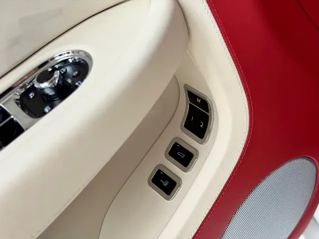 Bentley Continental Plug-in Hybrid — Фото автомобиля 9